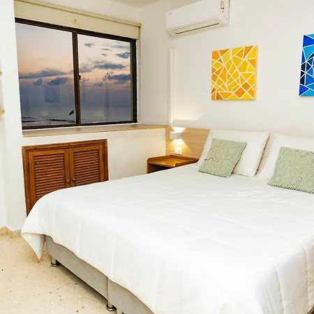 Frente Al Mar, Vista Al Centro De Apartamento Cartagena