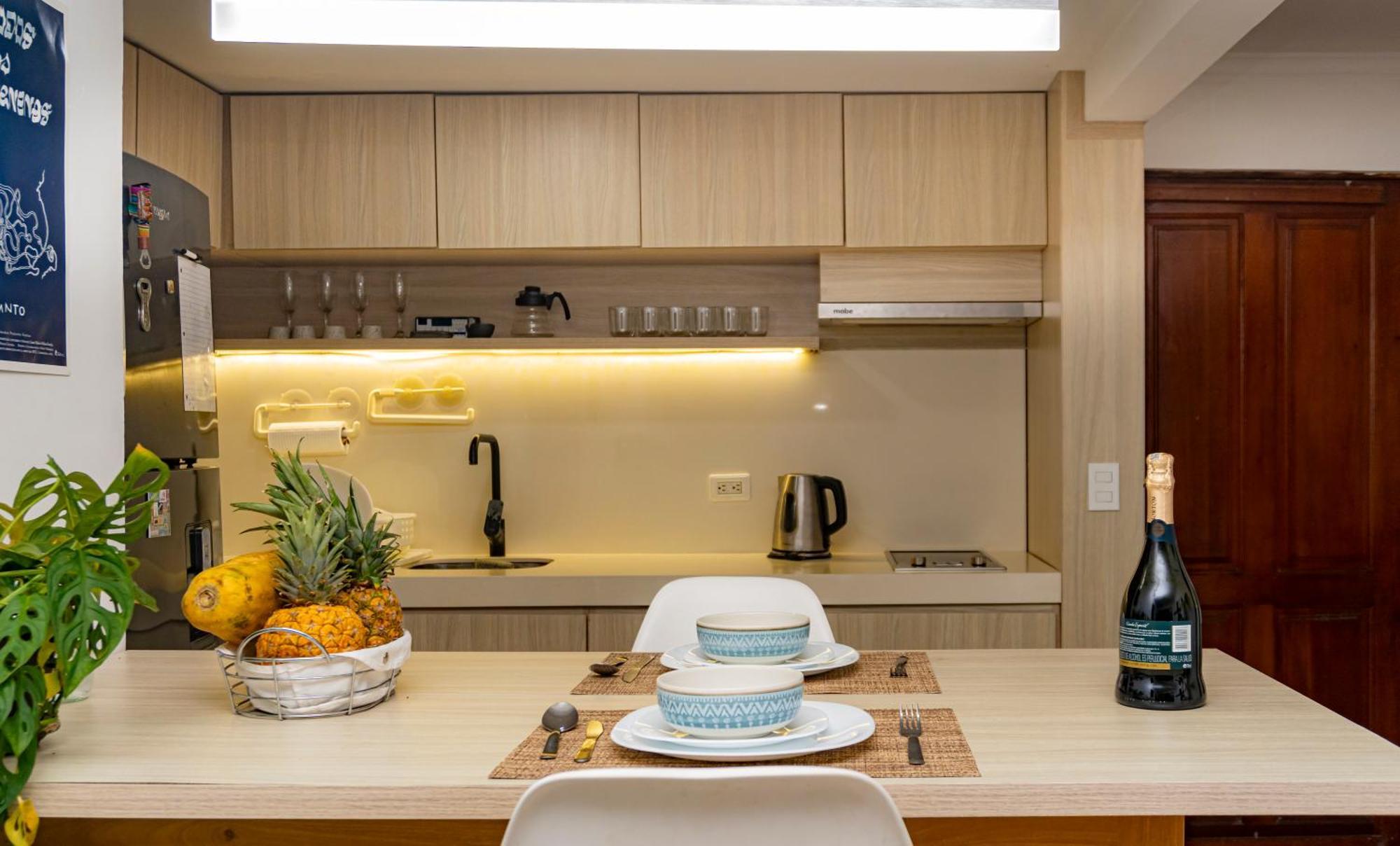 Frente Al Mar, Vista Al Centro De * Cartagena