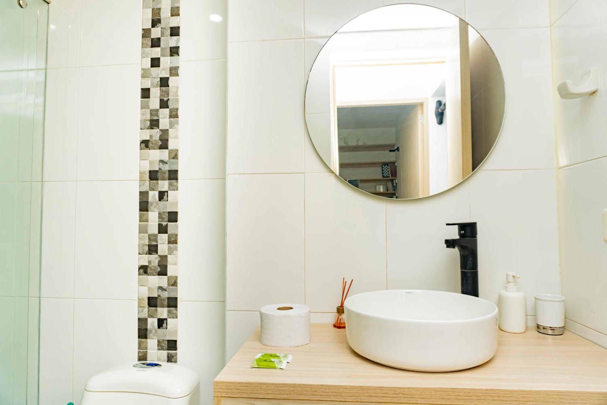 Frente Al Mar, Vista Al Centro De *